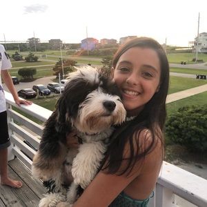 Meet your Posher, Gabriella